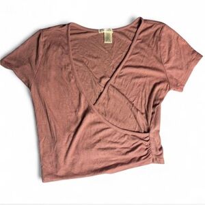 Bozzolo Mauve V-Neck Crop Top